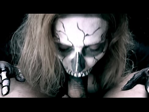 ❤️ Demon puella sugentem gallum cum nigro ore suo deglutivit cum . at porn la.pornsos-com.ru